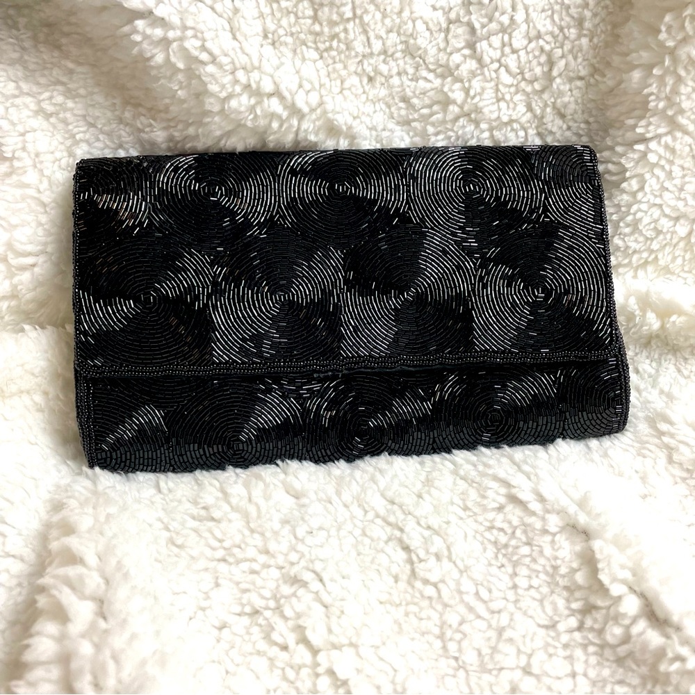 VINTAGE BEADED CLUTCH